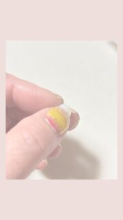 〜バリ取り大変！〜
⁡
⁡
バリ取り、これが大変なんです！
⁡
サイズが小さいほど指で持ちにくいから
持ってる指が攣りそうになったり😭
目打ちで指を刺したり😱
⁡
恐々やってます😅
⁡
⁡
でもこの作業をすると仕上がりが
全然違うんです！
⁡
⁡
身につけていただくお客様が綺麗に見えるよう
手間は惜しみません😊
⁡
⁡
⁡
 @ribes.jewelry の作品はオンラインショップで
ご覧いただけます
⁡
ショップはプロフィール欄から飛べますよ
ショップでお待ちしています😉
⁡
⁡
⁡
⁡
⁡
𓍼𓍼𓍼𓍼𓍼𓍼𓍼𓍼𓍼𓍼𓍼𓍼𓍼𓍼𓍼𓍼𓍼𓍼𓍼𓍼𓍼
投稿が良かったら、いいねとシェアを
よろしくお願いします💕
⁡
また他の投稿も見たい方は
こちらからフォローしてください💐
↓↓
@𝗿𝗶𝗯𝗲𝘀.𝗷𝗲𝘄𝗲𝗹𝗿𝘆
⁡
⁡
⁡
⁡
@𝗿𝗶𝗯𝗲𝘀.𝗷𝗲𝘄𝗲𝗹𝗿𝘆は
𝟱𝟮歳からのアクセサリー、取り揃えています！
❊❊❊❊❊❊❊❊❊❊❊❊❊❊❊❊❊❊❊❊❊❊❊❊❊
⁡
⁡
⁡
#バリ取り
#バリ取り作業
#パールのブレスレット
#ビーズのブレスレット
⁡
⁡